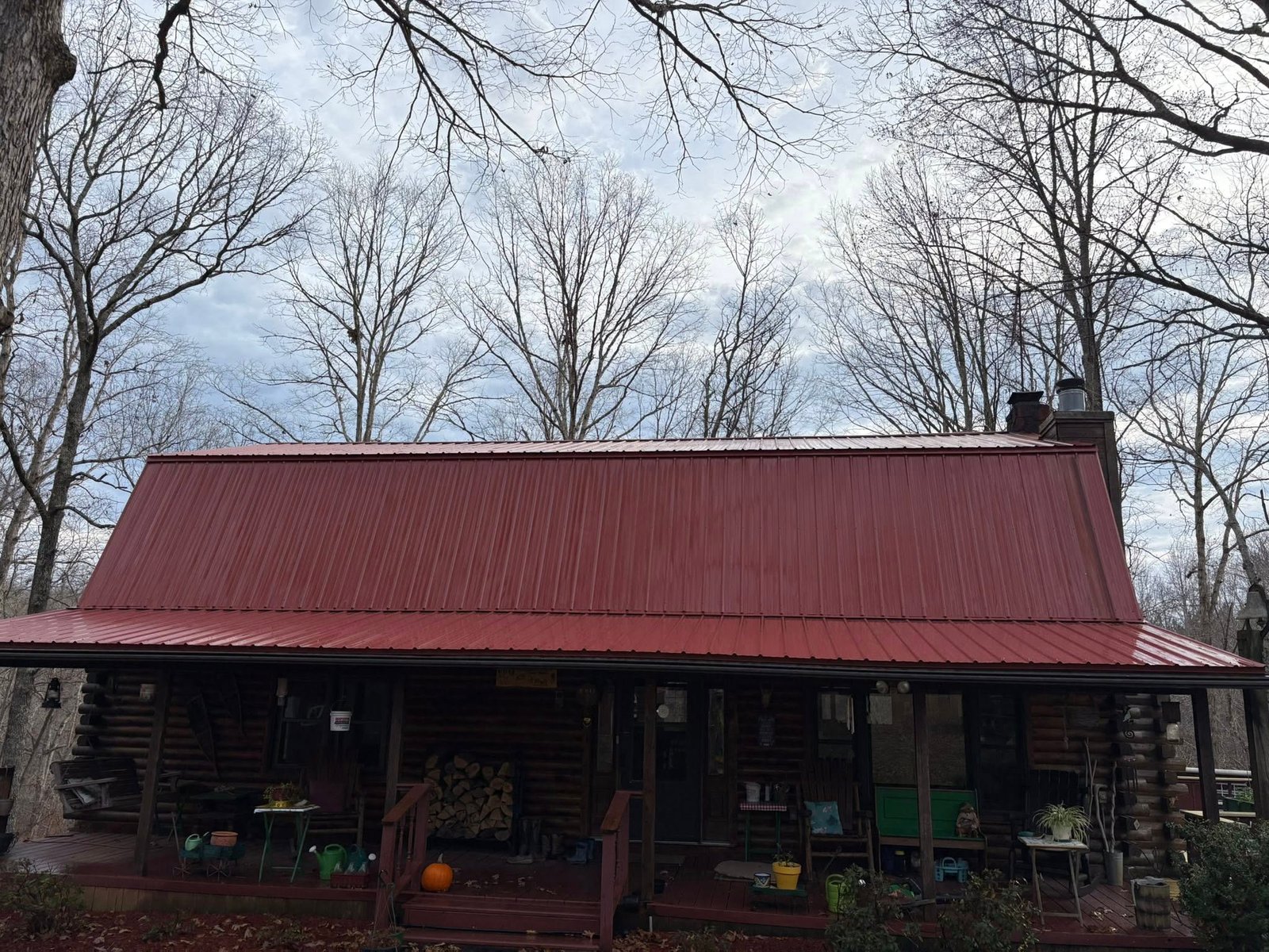 Metal Roof Algae Removal after